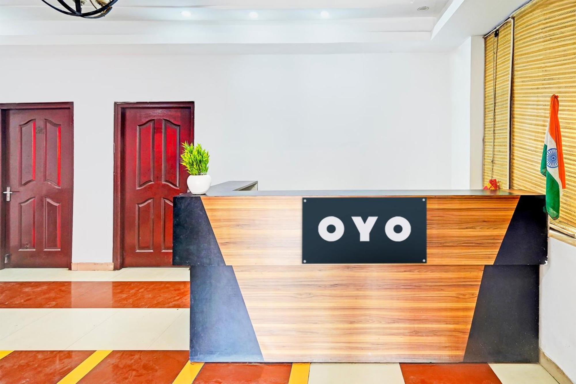 Super Hotel O Palm Дехрадун Екстериор снимка